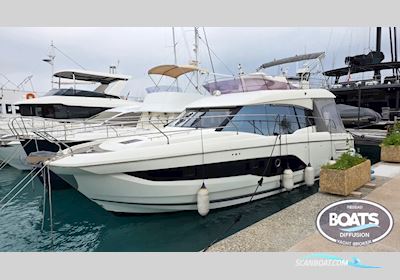 Jeanneau Prestige 420 Fly Motorboot 2021, mit Cummins motor, Frankreich
