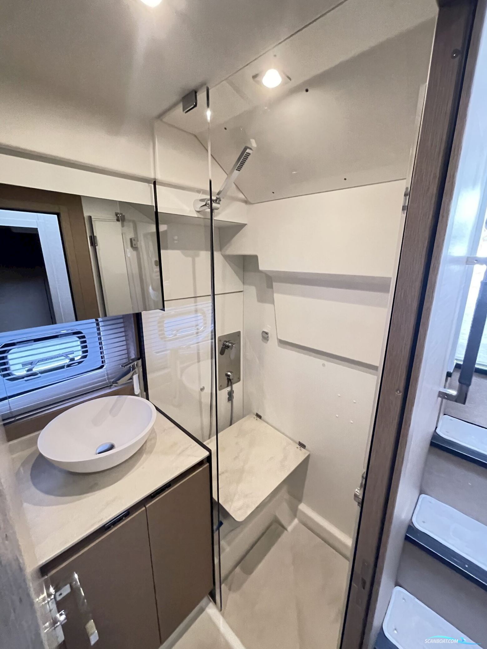 Jeanneau Prestige 420 Flybridge