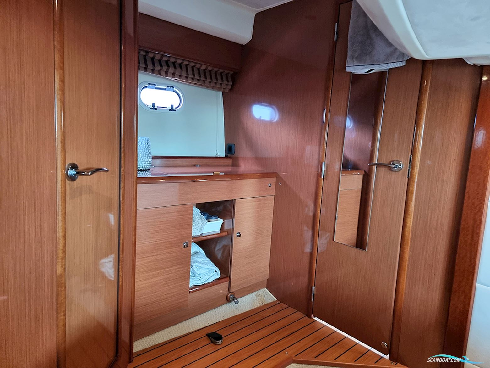 Jeanneau Prestige 42S