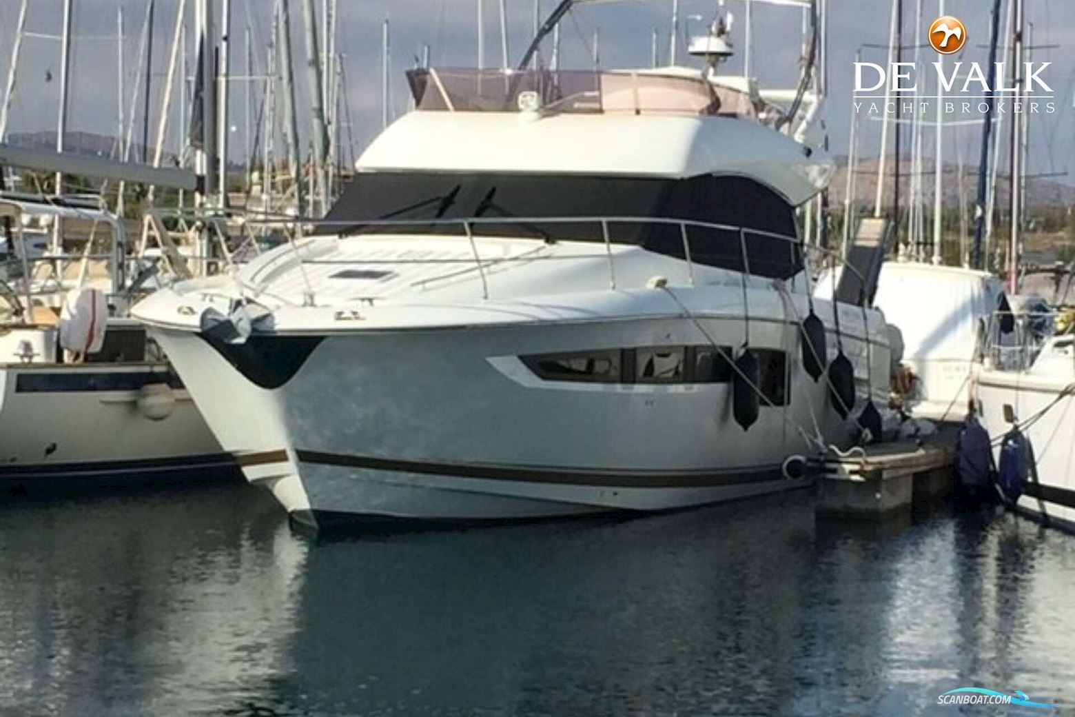 Jeanneau Prestige 50.