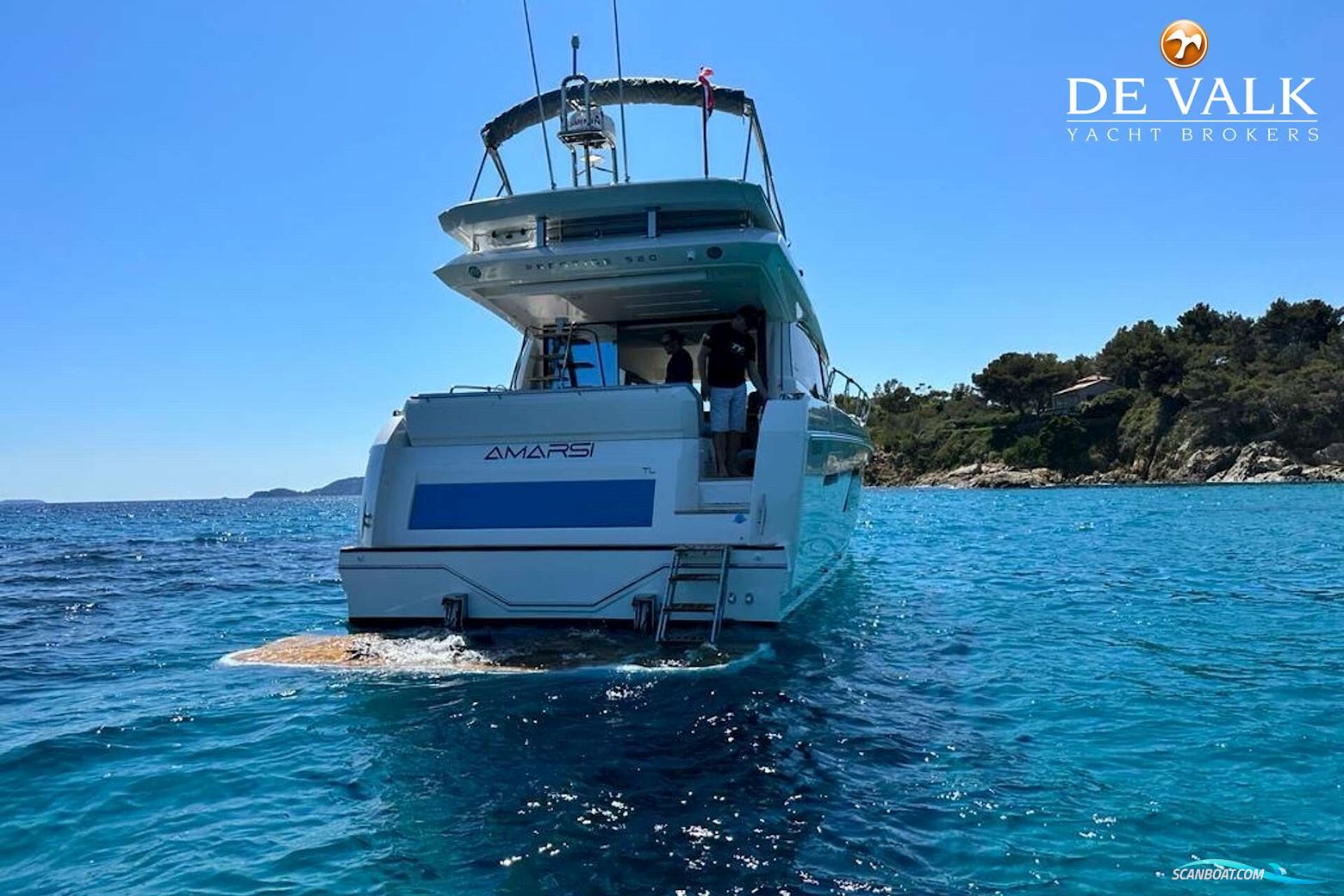 Jeanneau Prestige 50.