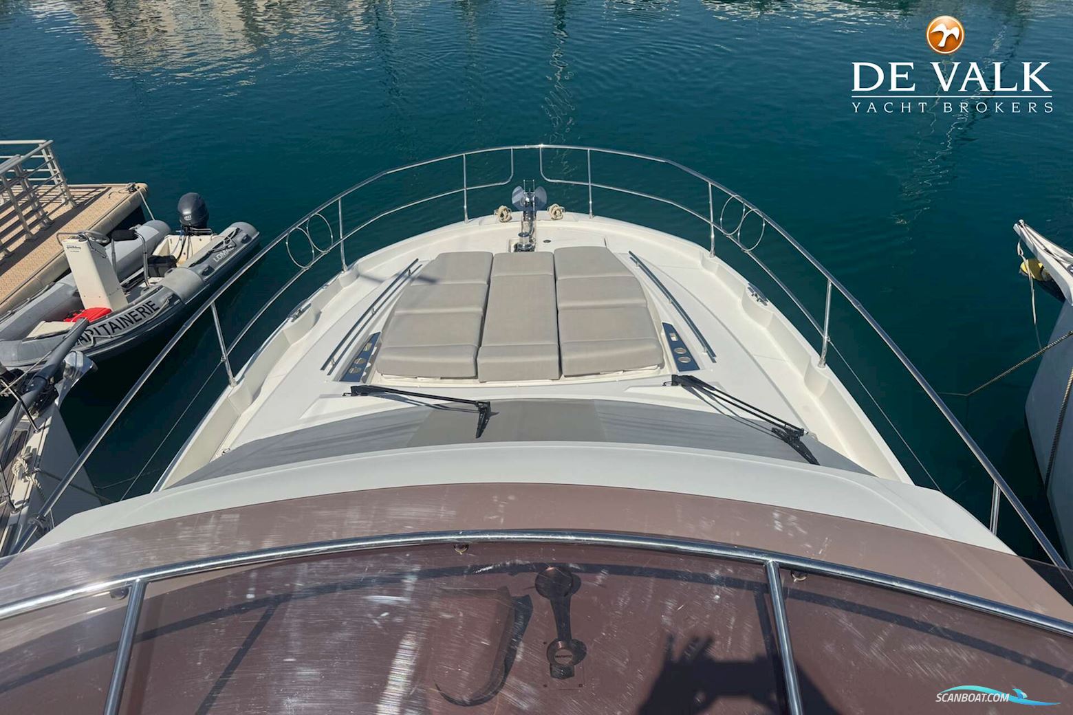 Jeanneau Prestige 50.