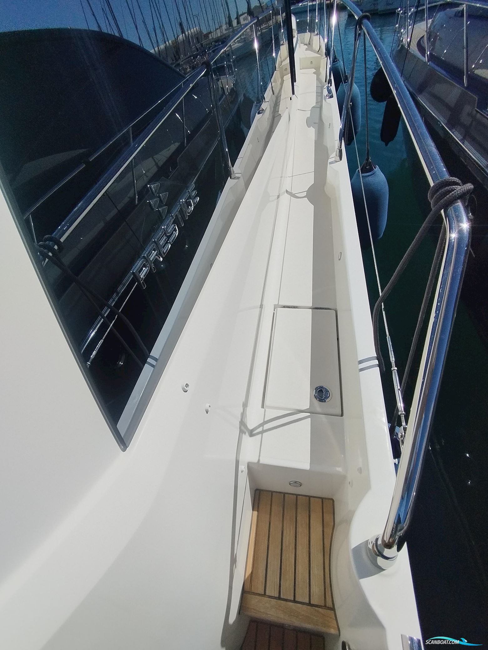 Jeanneau Prestige 590