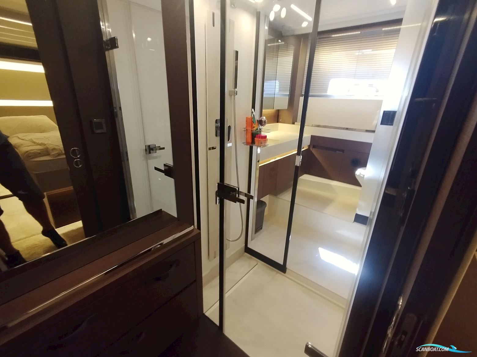 Jeanneau Prestige 590