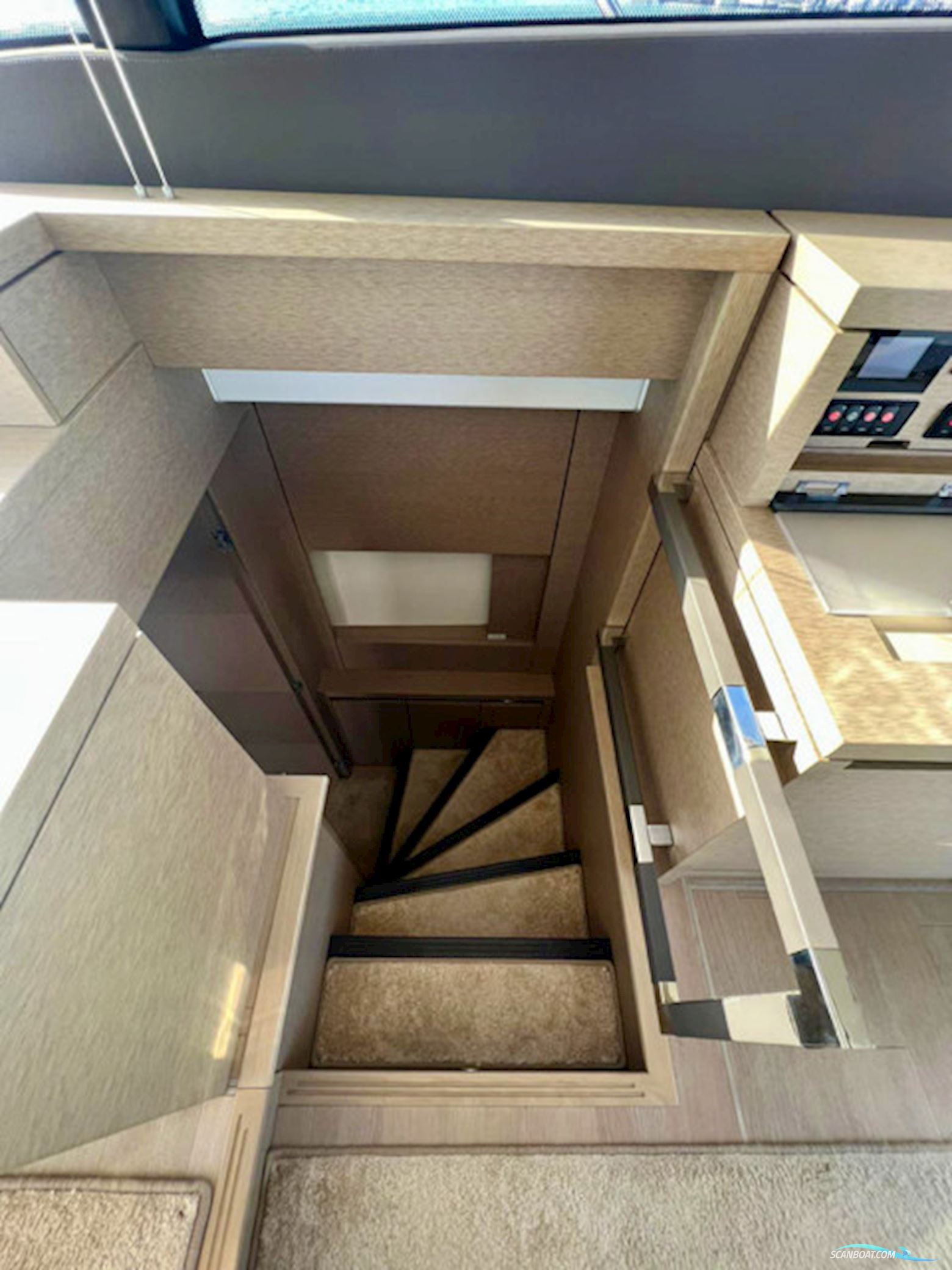 Jeanneau Prestige 630