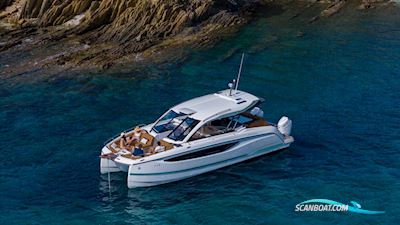 Jeanneau TH38 Twin-Hull Motorboot 2026, mit Mercury motor, Niederlande