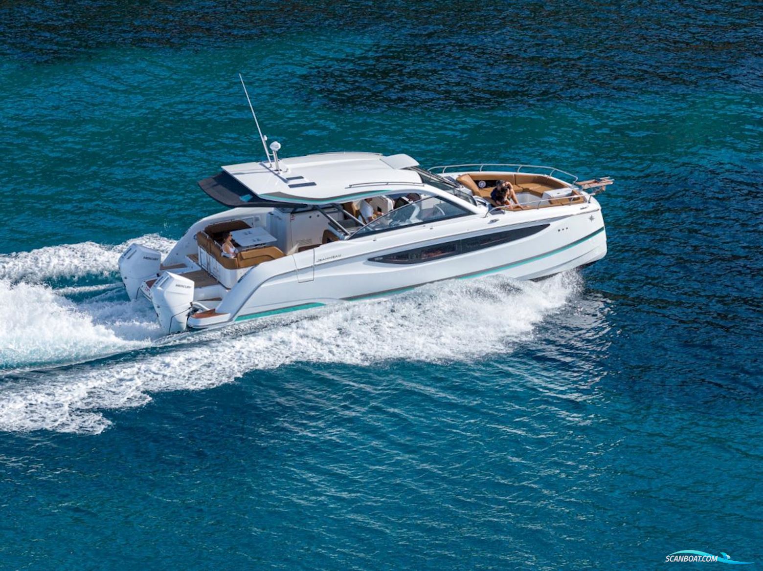 Jeanneau TH38 Twin-Hull
