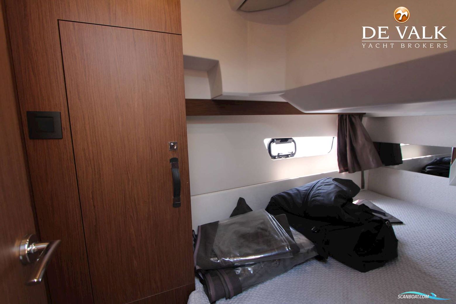 Jeanneau Velasco 37F