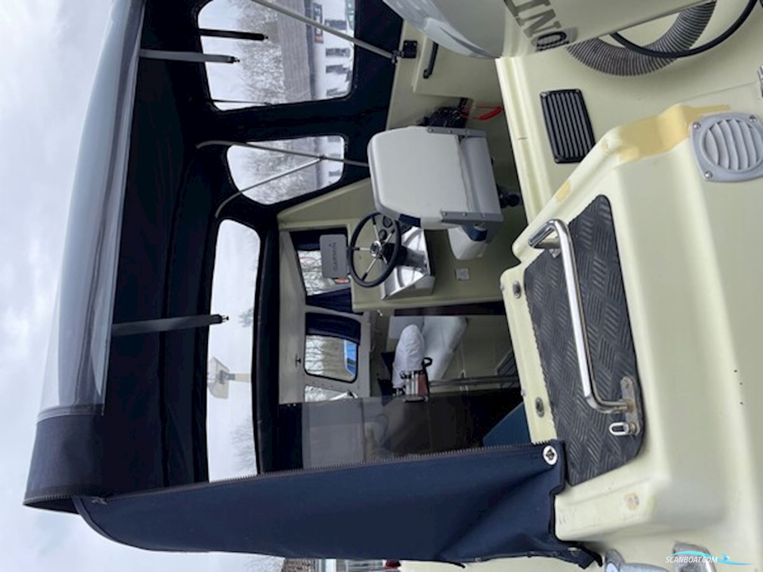 JOFA WINTH 555 HT med 90 hk Honda-EFI 4 takt og 1600 kg Brenderup bådtrailer