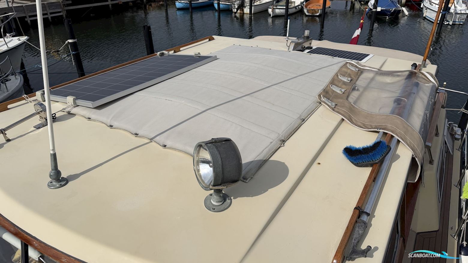Jupiter 33
