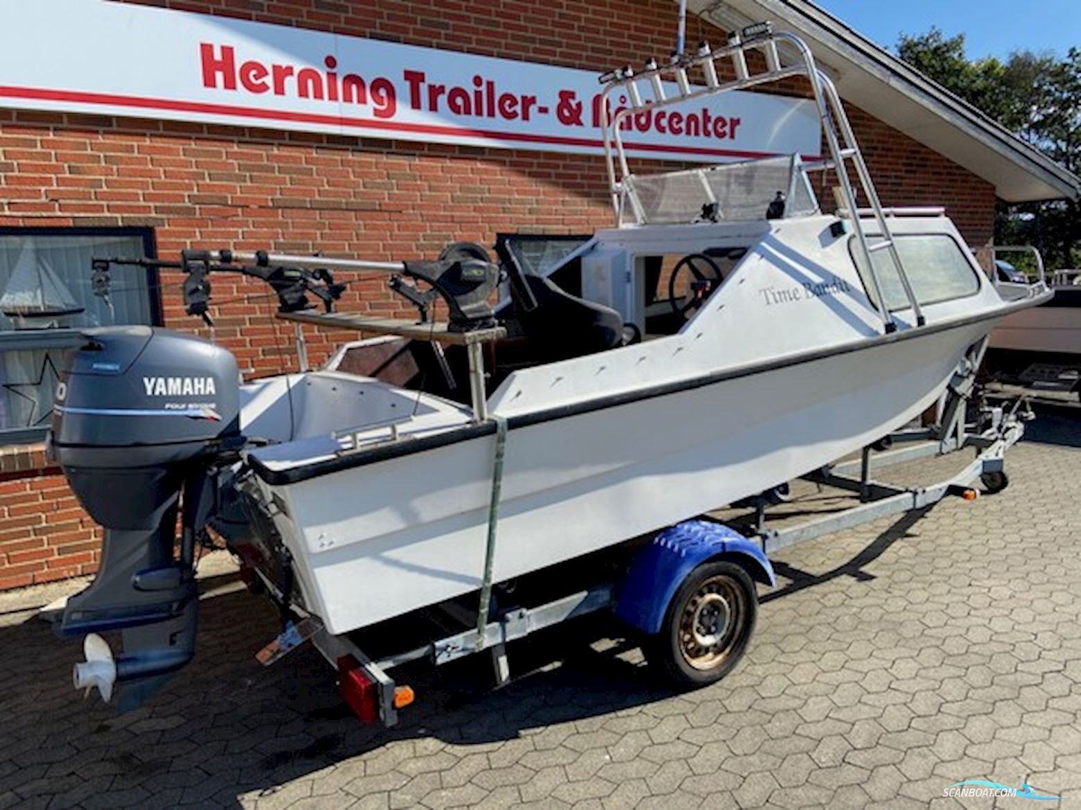 Kabinebåd 17" m/Yamaha F50 hk 4-takt