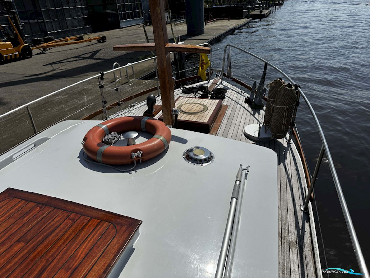 KAJUITSLOEP Ex-reddingssloep