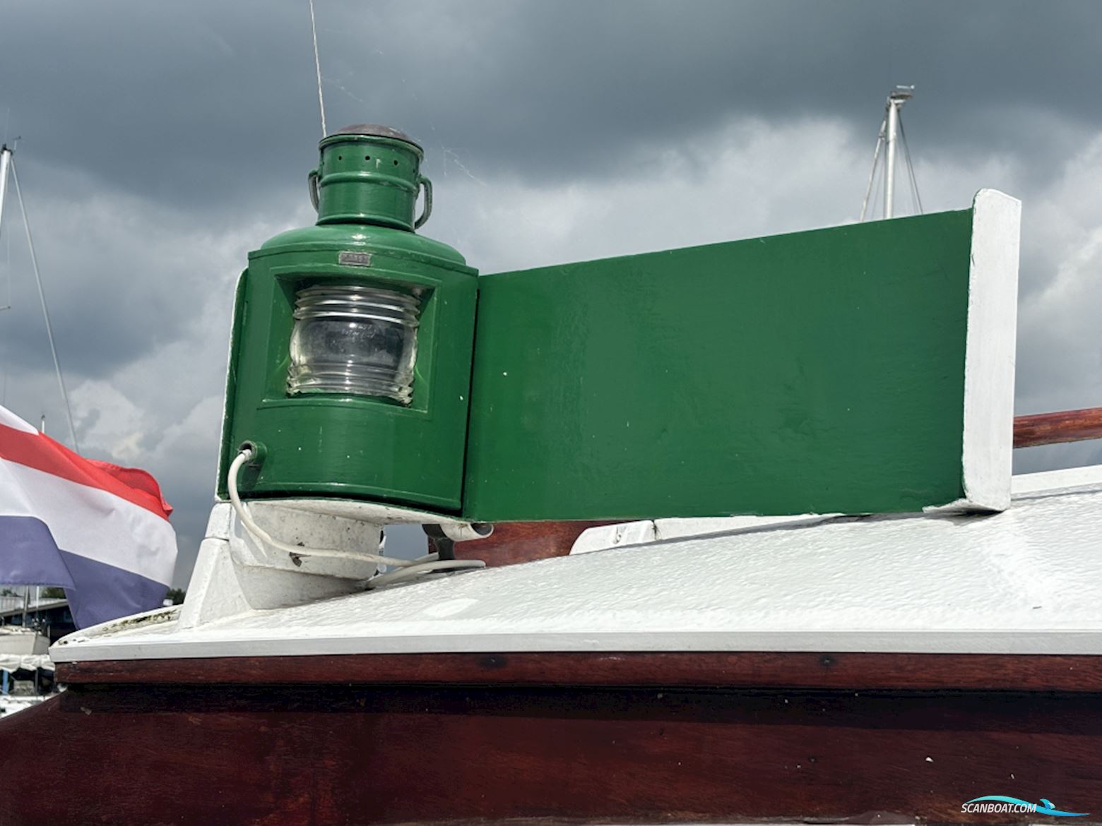 Klassiek motorjacht - Directievaartuig