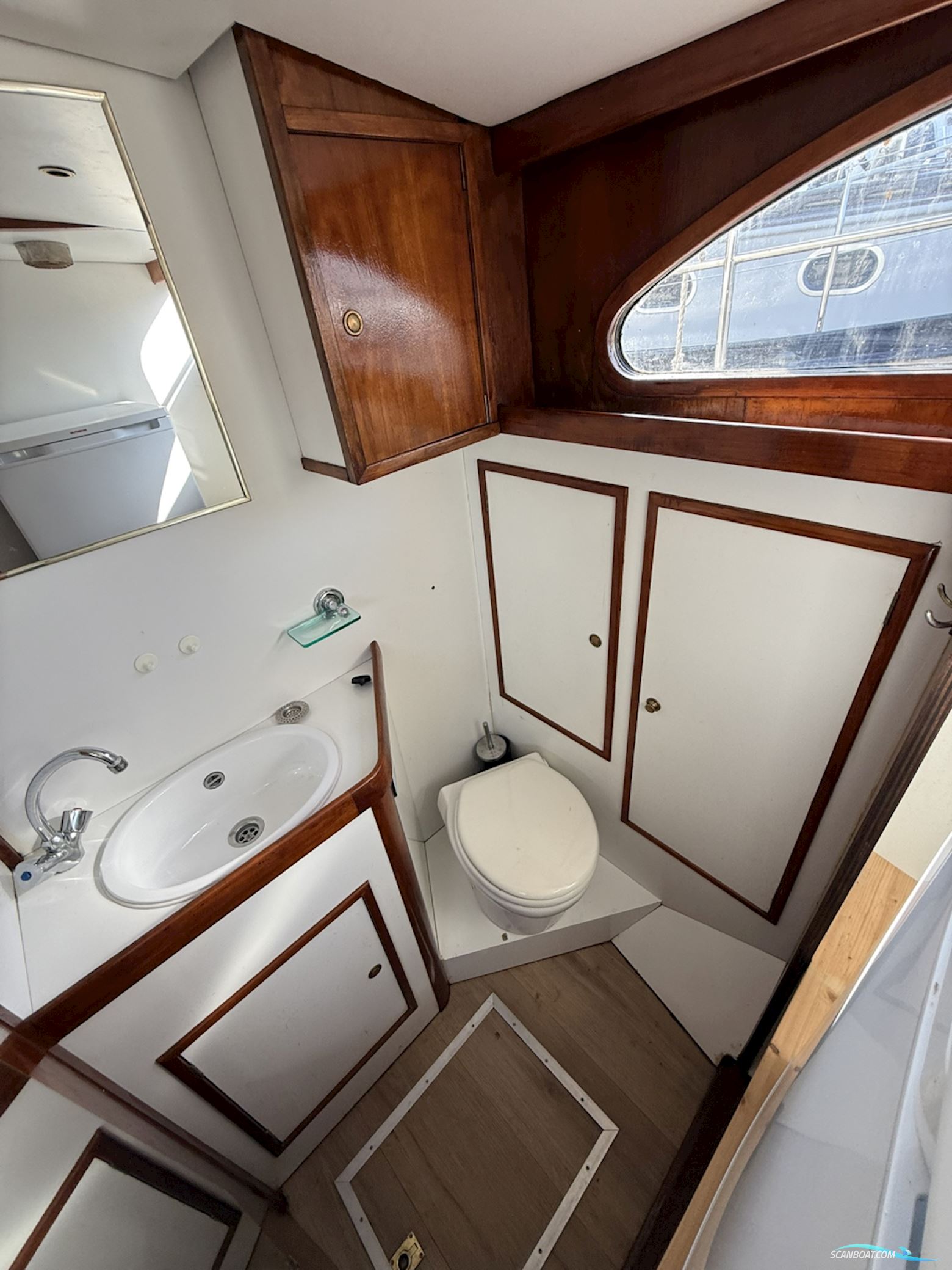 Klassiek Rondspant Motoryacht  1280