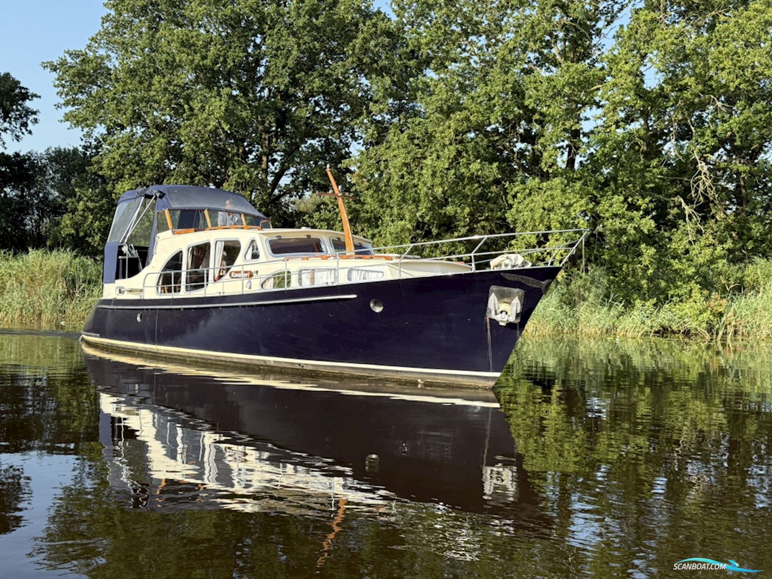 Klassiek Rondspant Motoryacht  1280