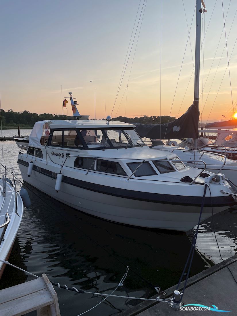 Klassisk Motorbåd 30/32