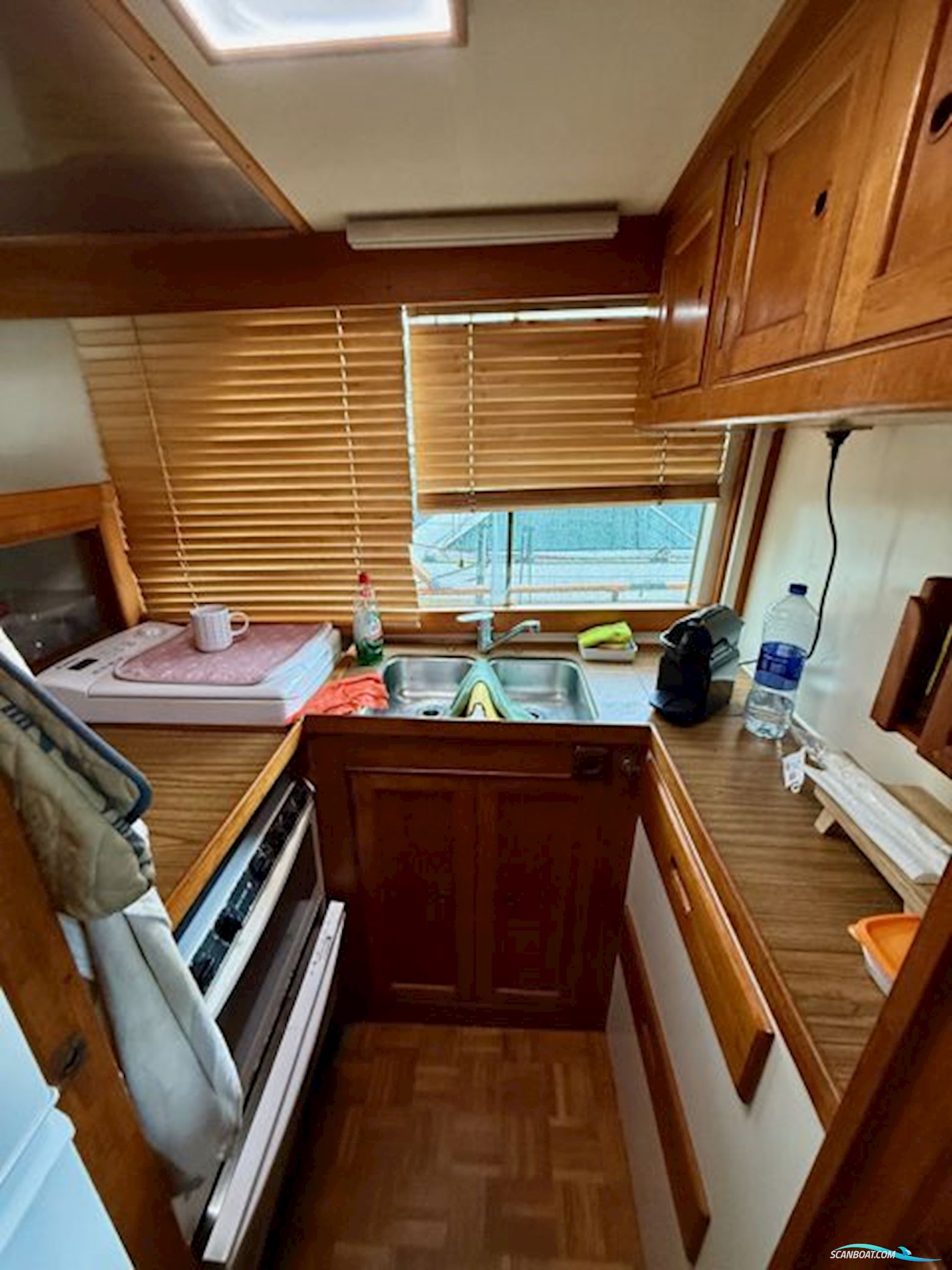 Kong And Halversen HK Island Gypsy 44