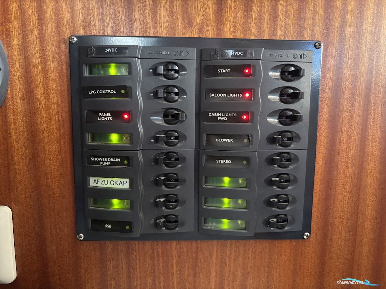 Kruiskamp Bakdekker 1400