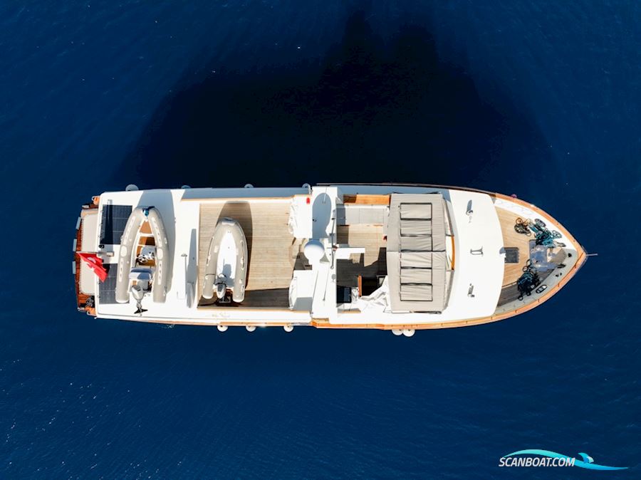 Kuntur Offshore Trawler 76