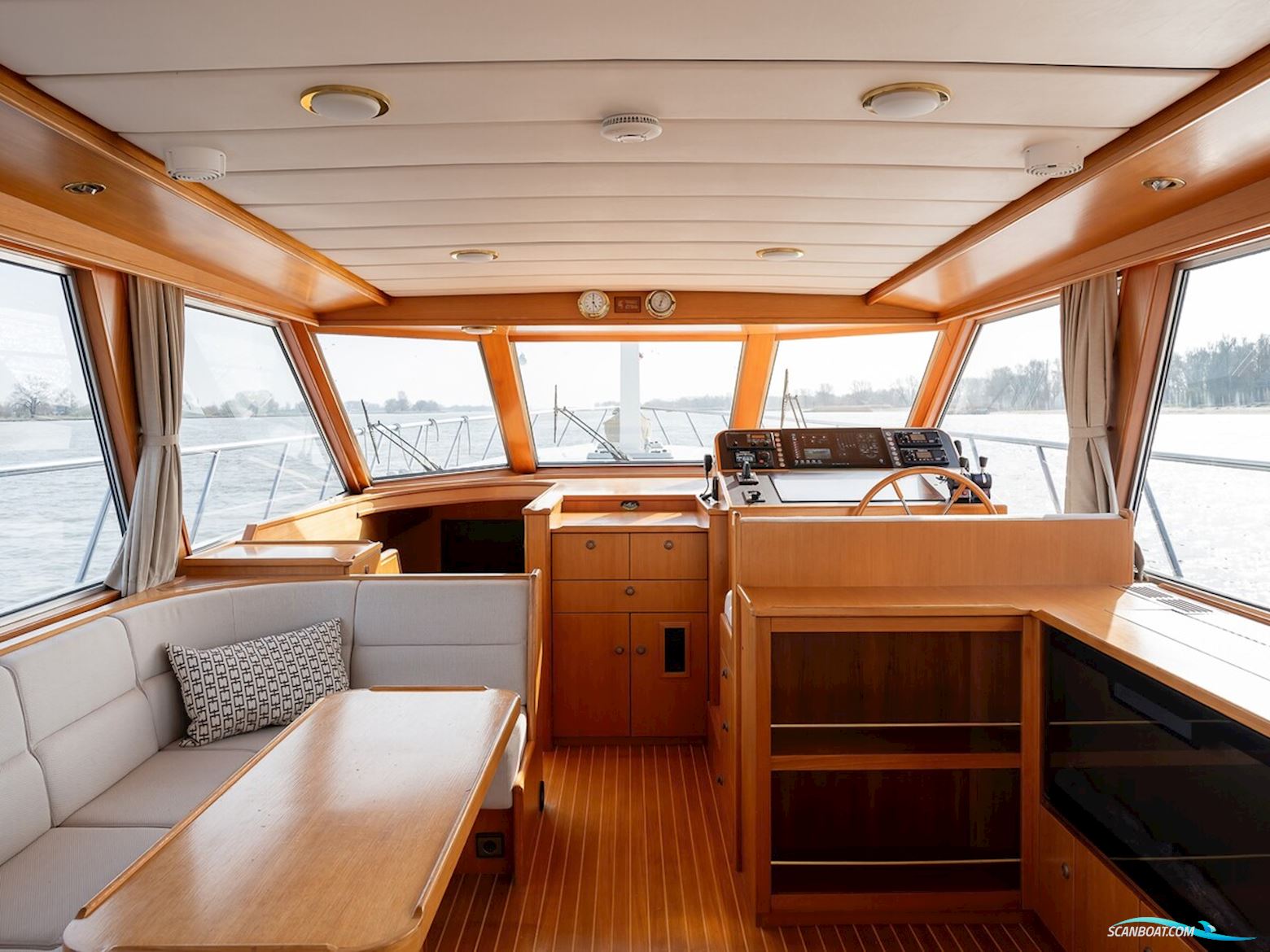 Laancruiser 2100