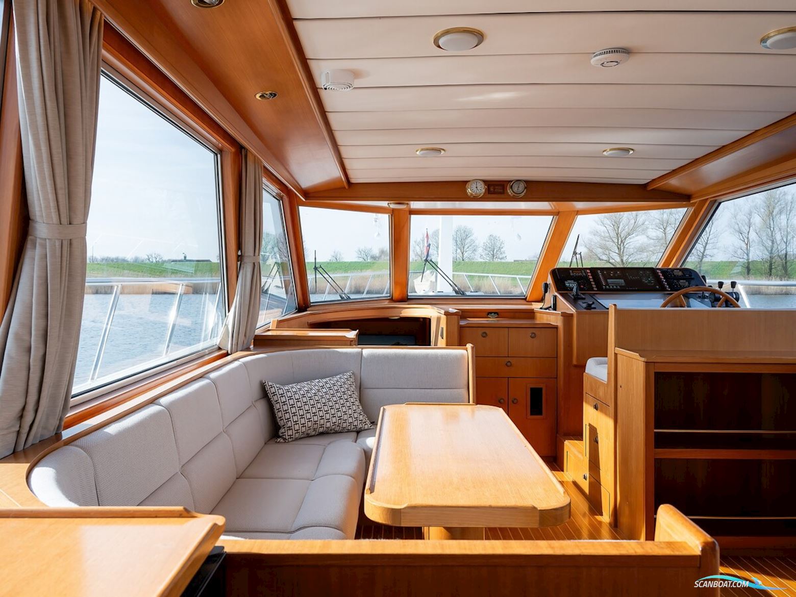 Laancruiser 2100
