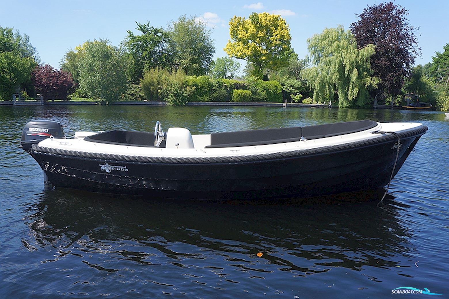 Lago Amore 450 Motorboot 2013, mit Suzuki motor, Niederlande