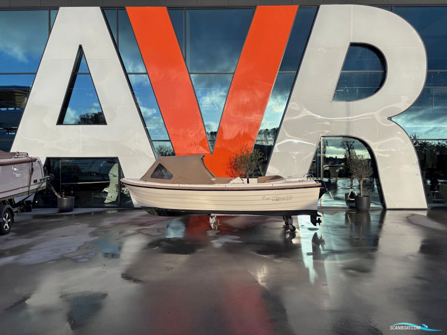 Lago Amore 550 Occasion Motorboot 2022, mit Suzuki motor, Niederlande