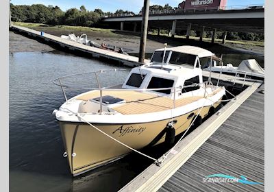 Landau 20 Launch Motorboot 2001, mit Suzuki motor, England