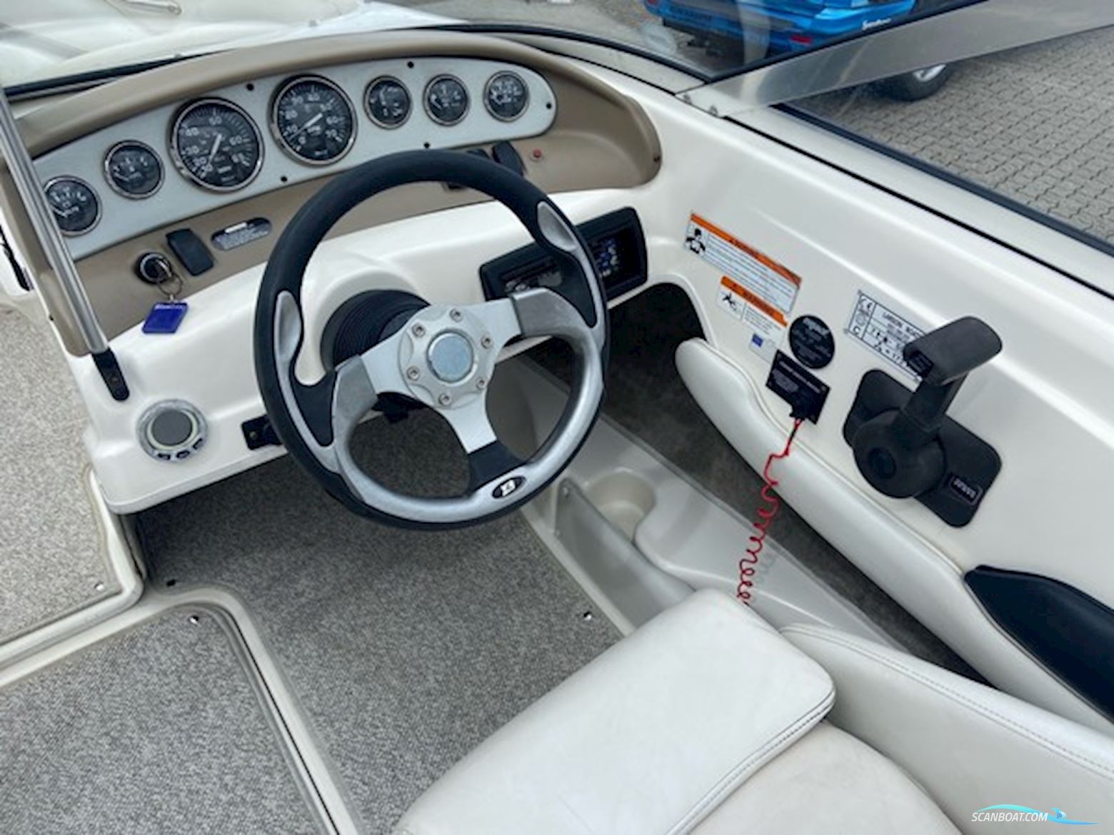 Larson 180 SEI LX, Volvo 3.0