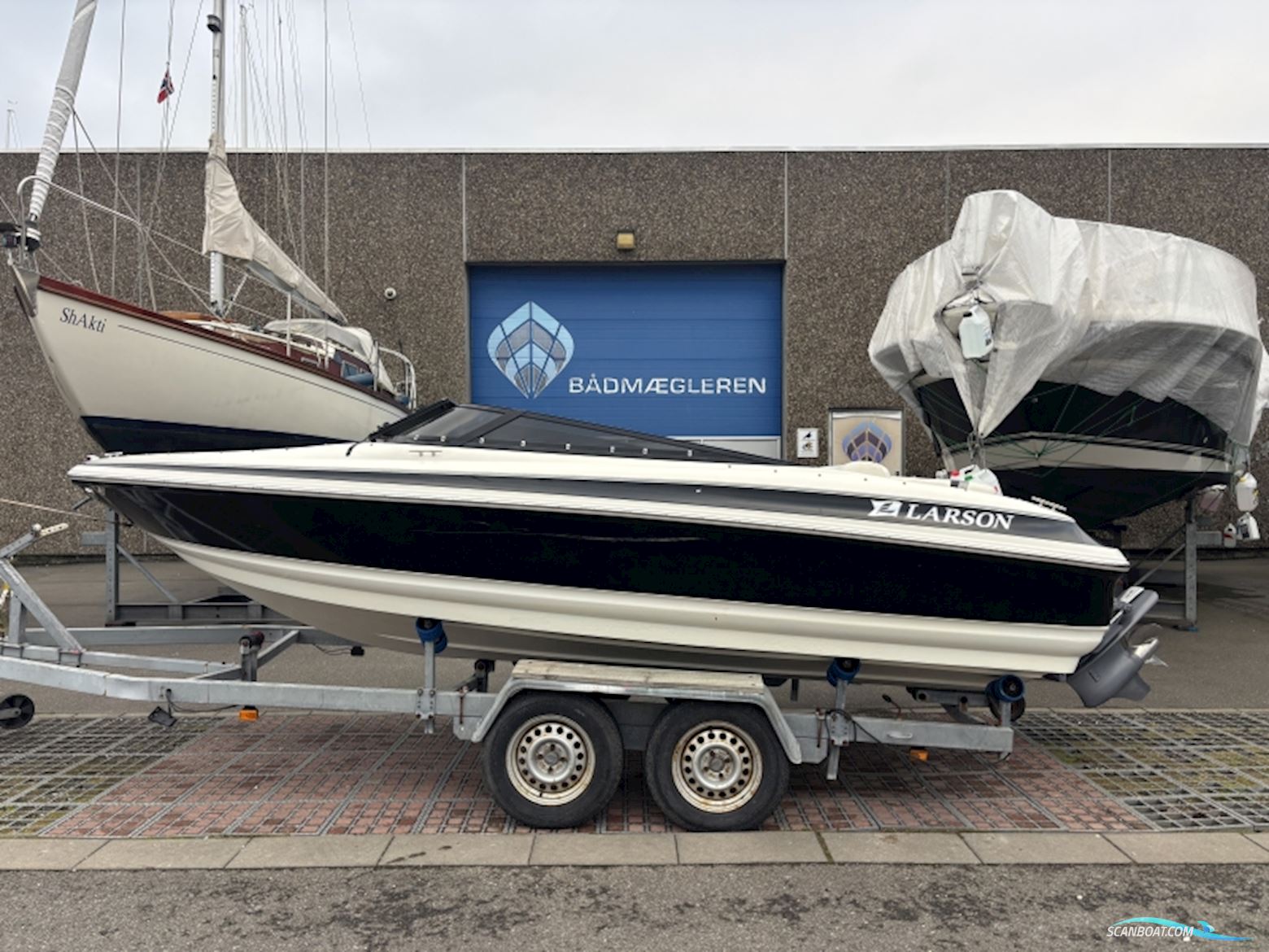 Larson 180 Sport Bowrider Motorboot 2008, mit Volvo Penta motor, Dänemark