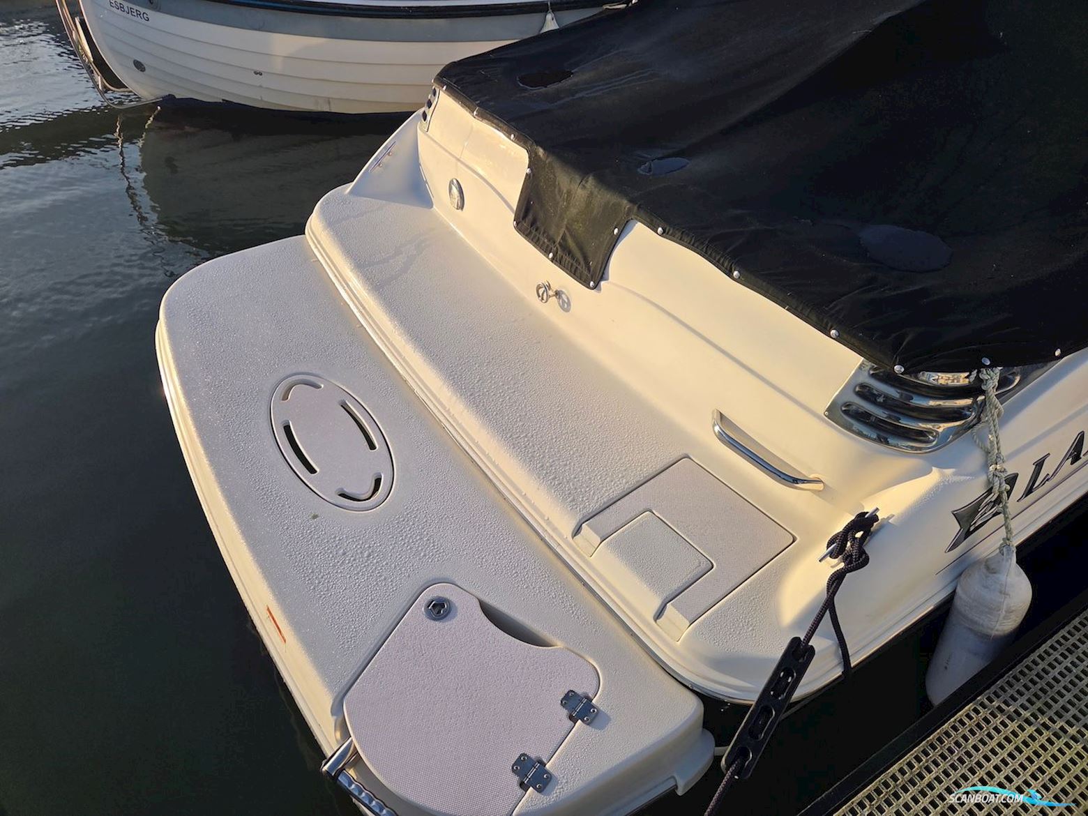 Larson 220 Cabrio Cuddy