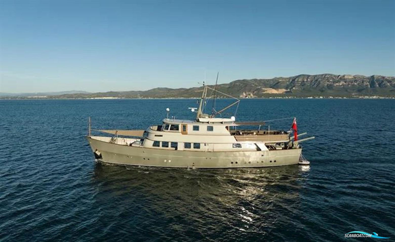 Laurent Giles TSDMY Gentleman's Motor Yacht