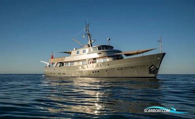 Laurent Giles TSDMY Gentleman's Motor Yacht Motorboot 1962, mit 2 x Gardner 8L3B 230Hp motor, Spanien