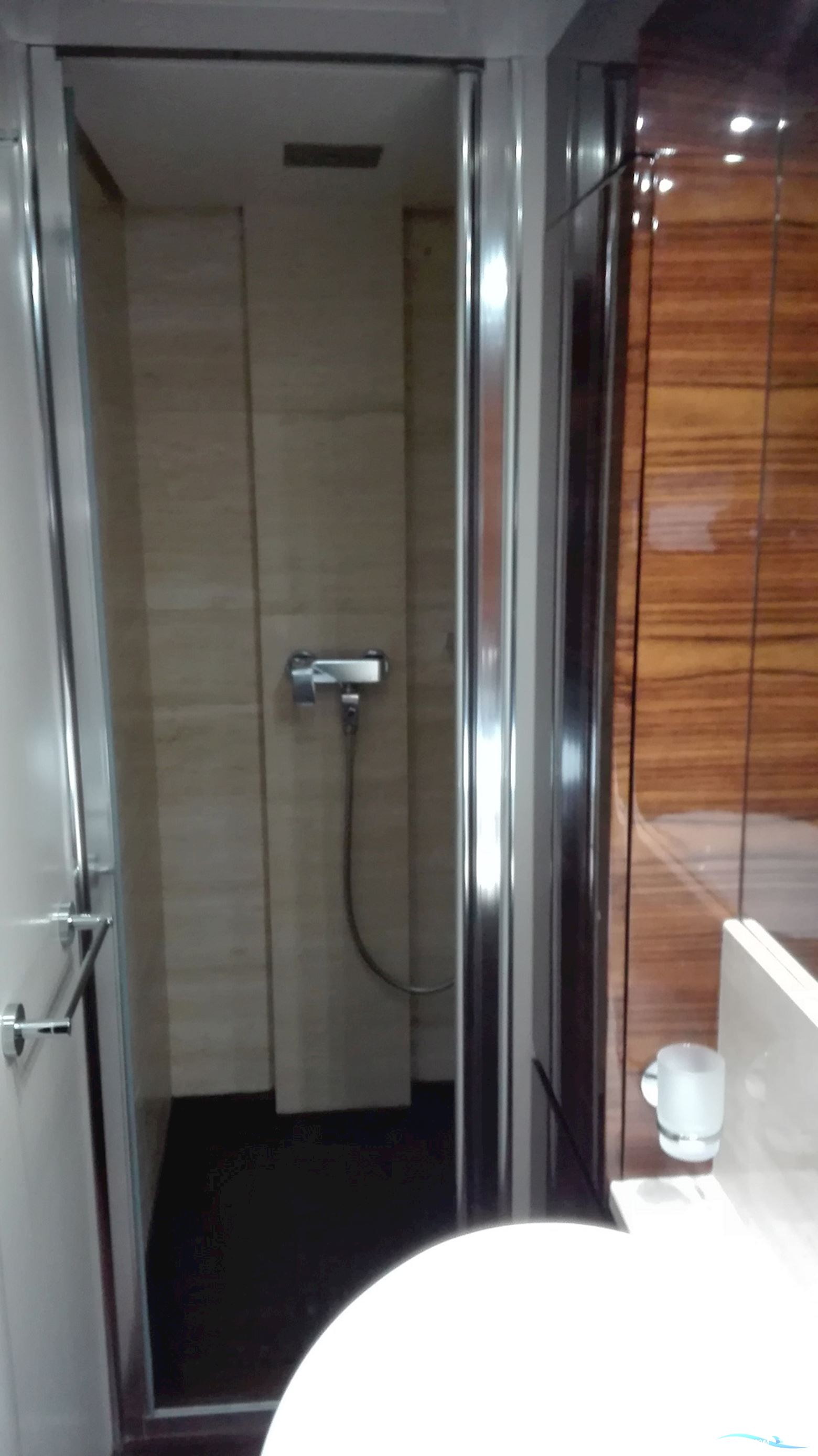 Leonard Yacht Leonard 74