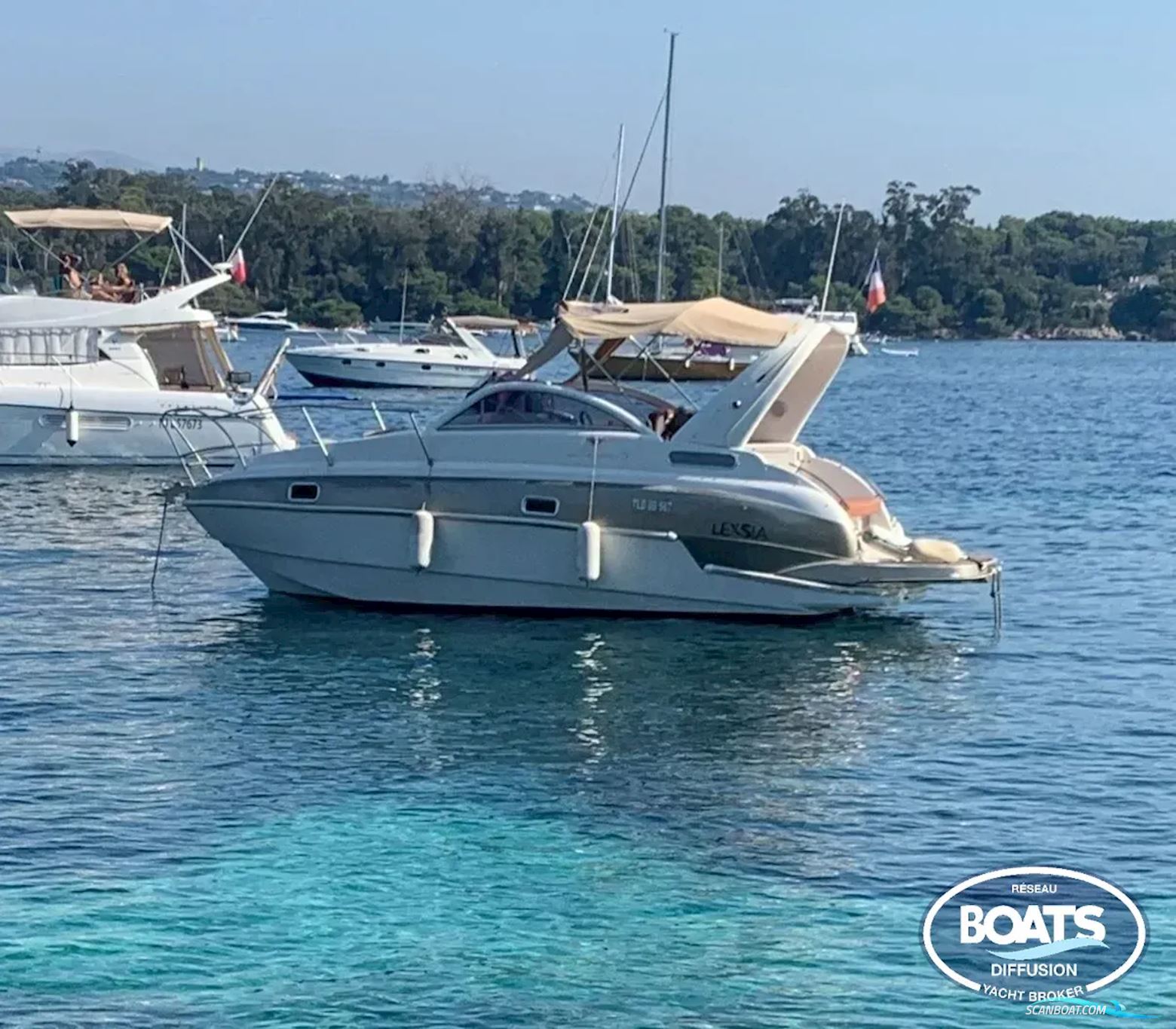 Lexsia Silence 28 Motorboot 2008, mit Mercruiser motor, Frankreich