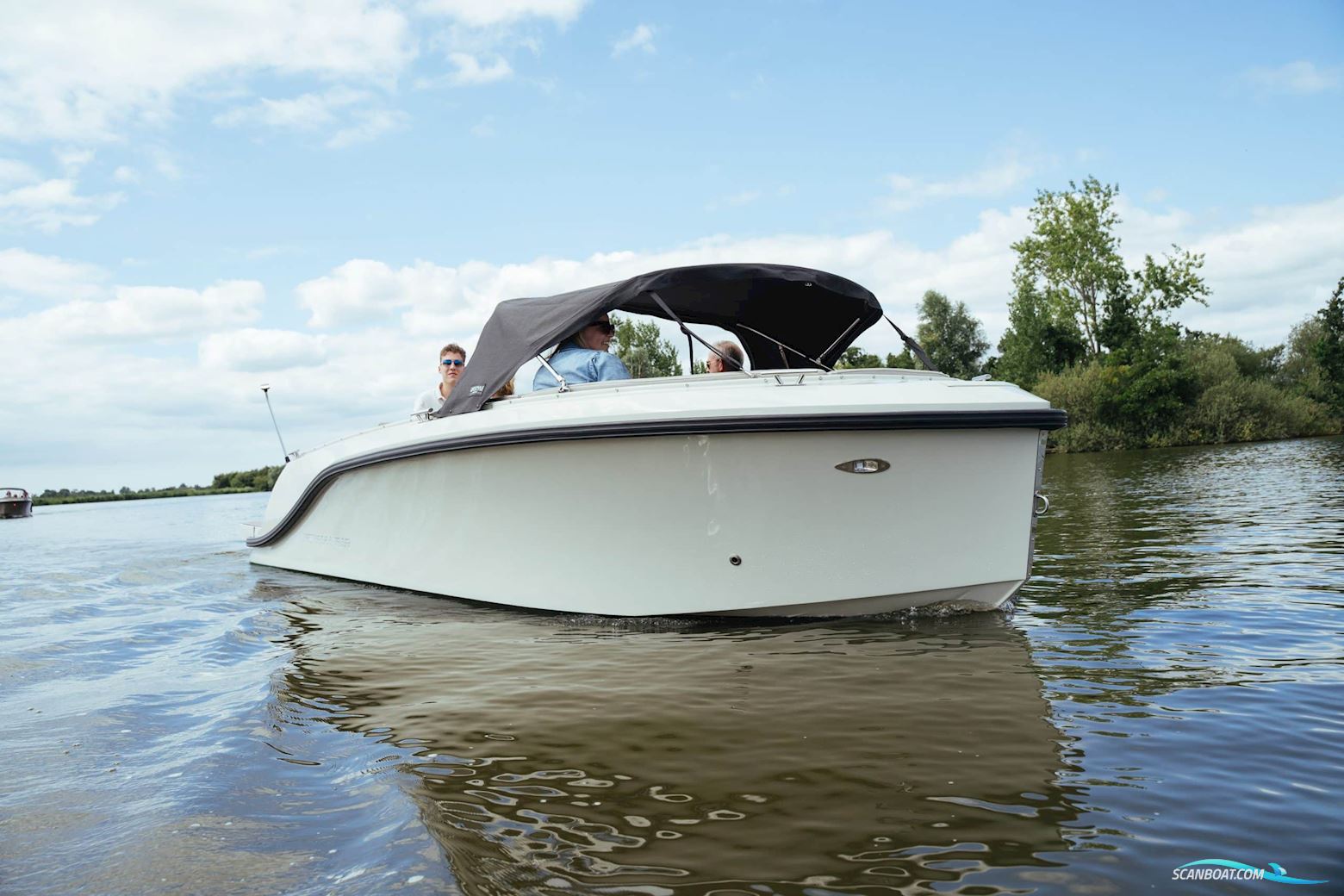 Lifestyle 626E Motorboot 2026, mit LM Pod Drive motor, Dänemark