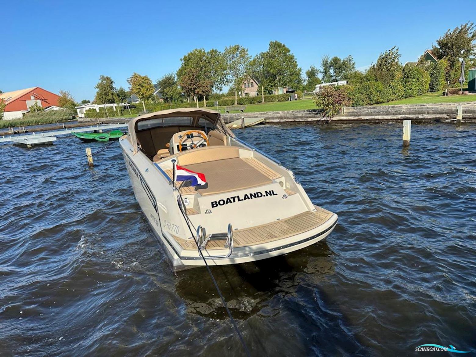 Lifestyle 818 Cabin Life-Style