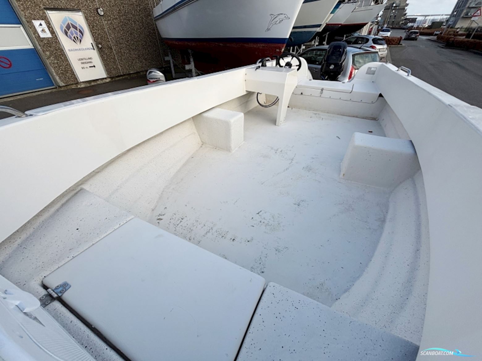 Limbo 5000 Styrepultsbåd