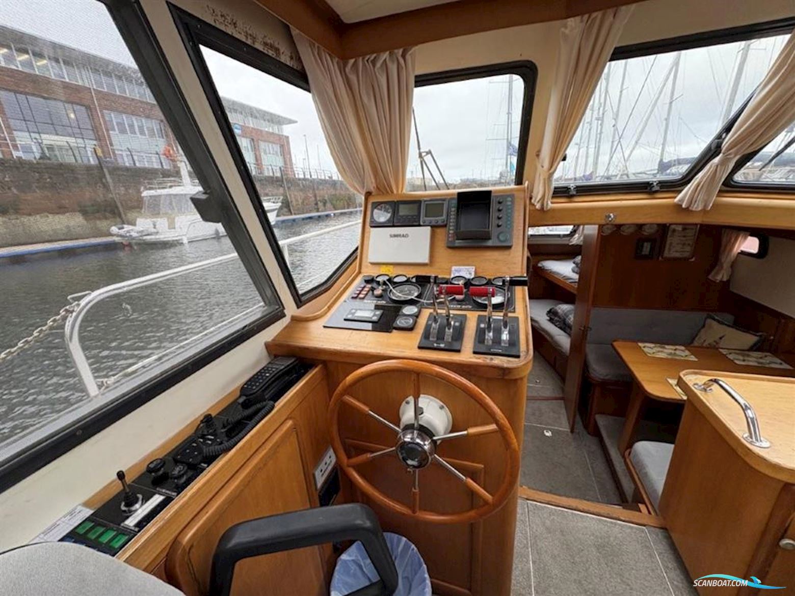 Linssen  382 SCX