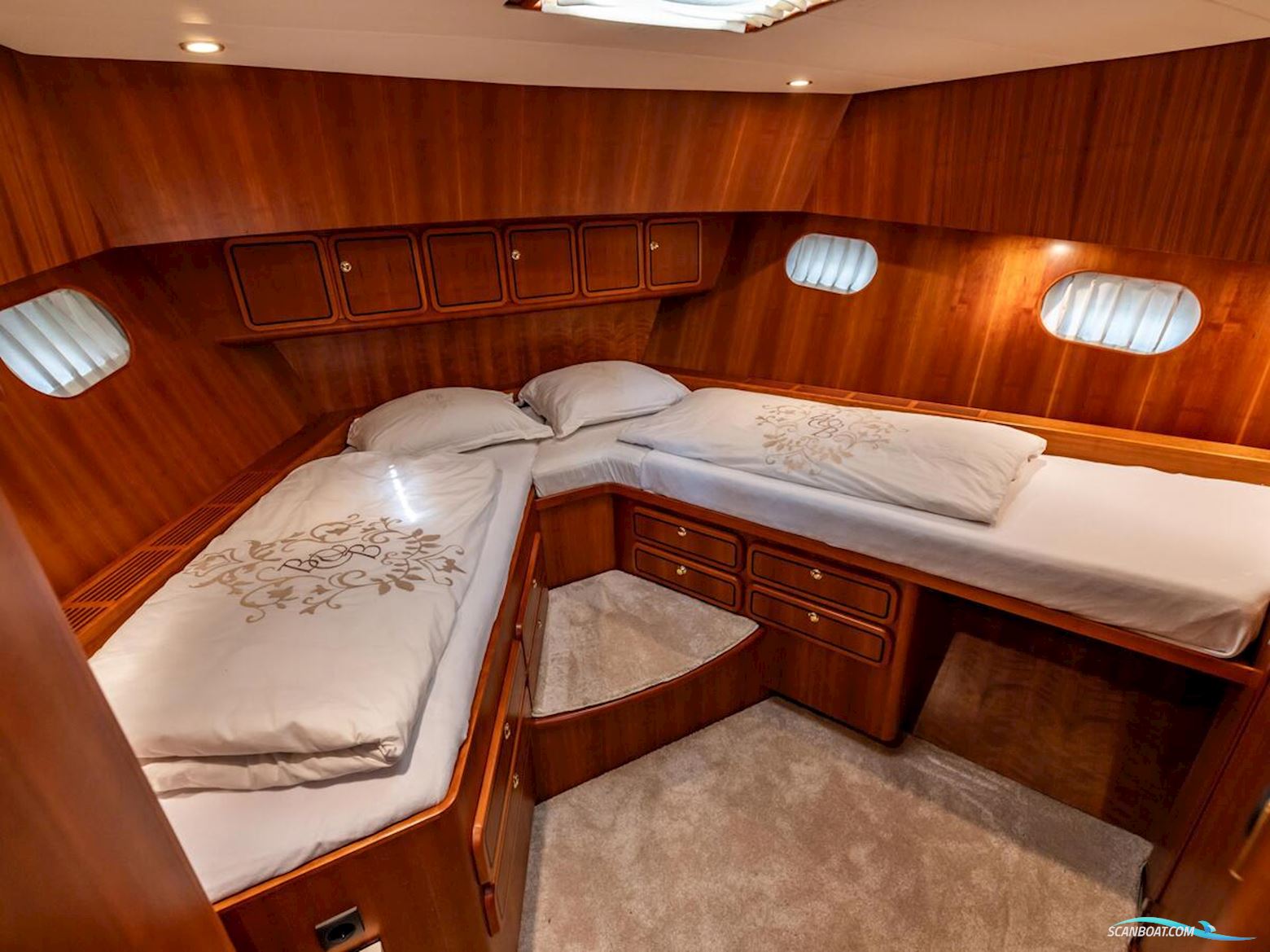 Linssen  Grand Sturdy 500 Variotop