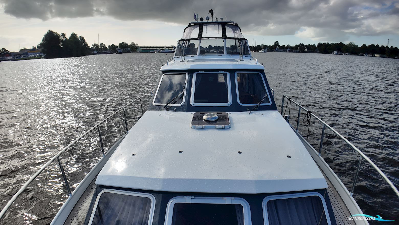 Linssen 35SE