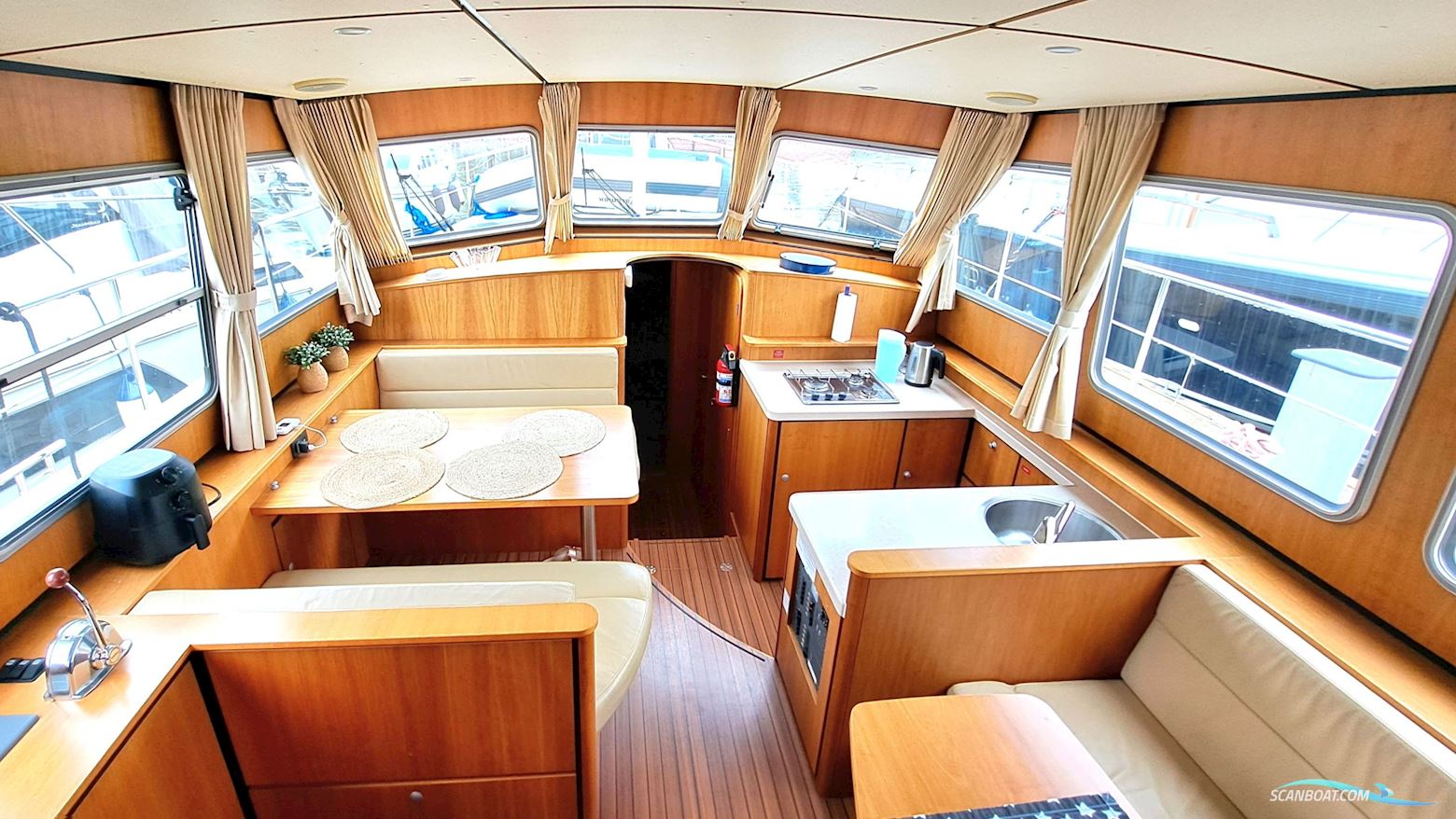 Linssen 40.9