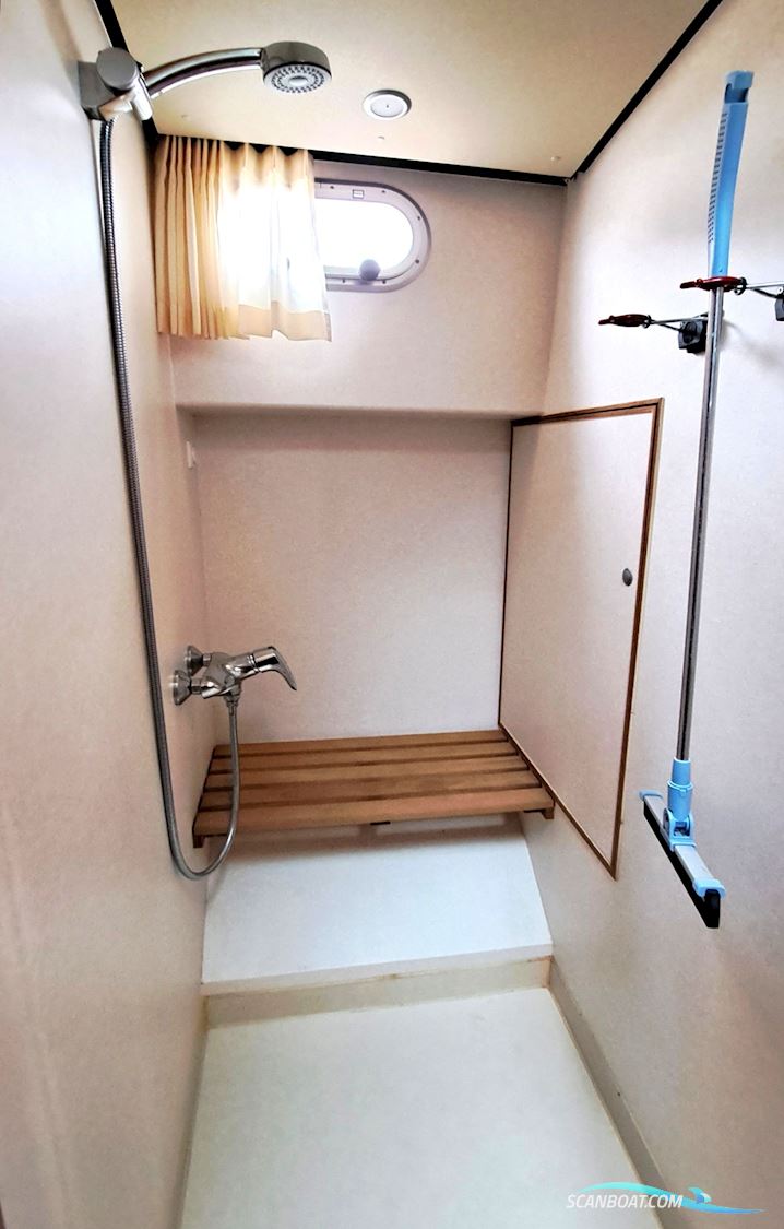 Linssen 40.9
