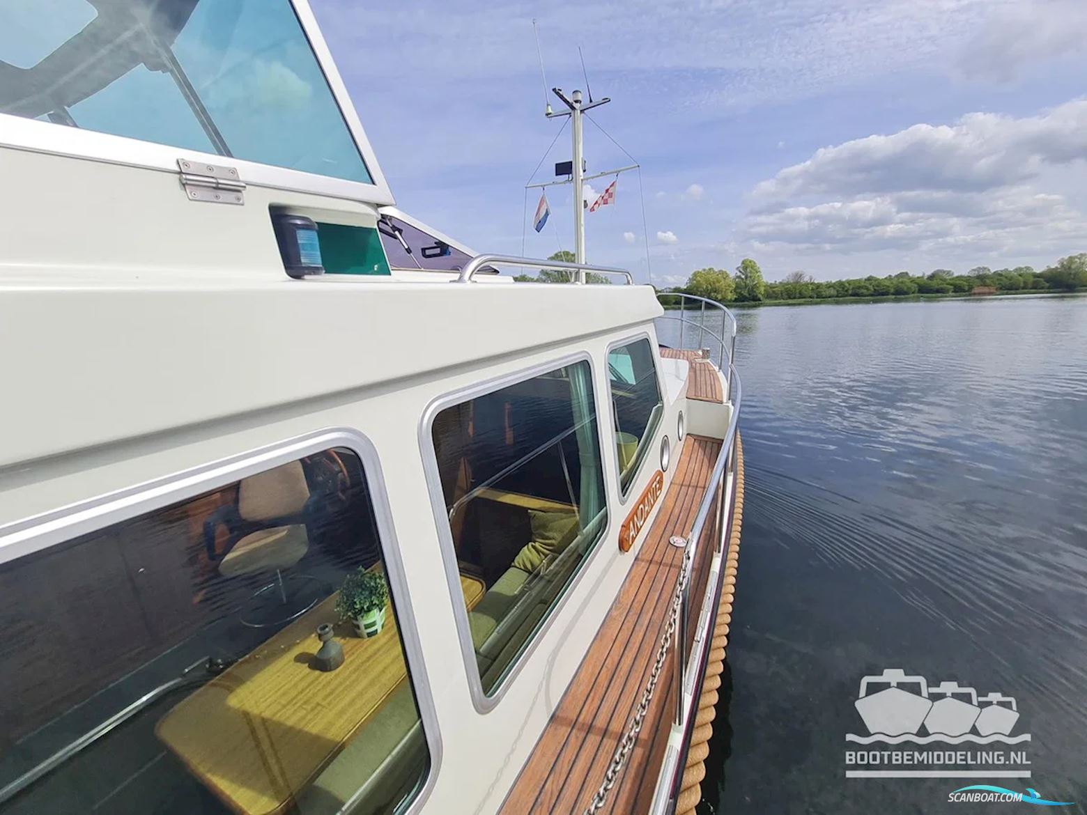 Linssen Dutch Sturdy 320 AC Royal