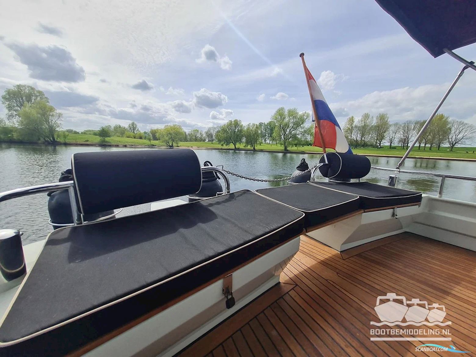 Linssen Dutch Sturdy 320 AC Royal