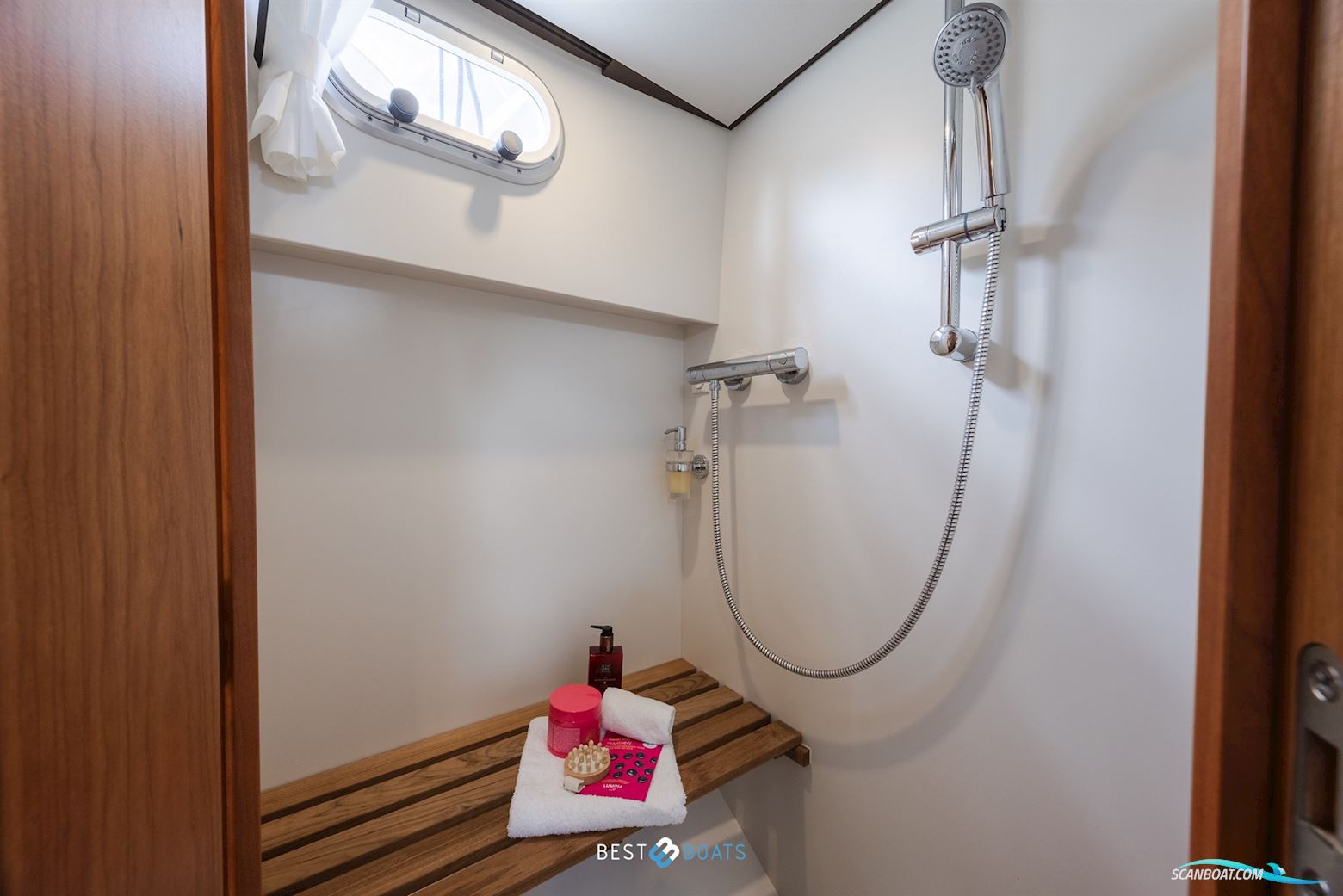 Linssen Grand Sturdy 35.0 Sedan