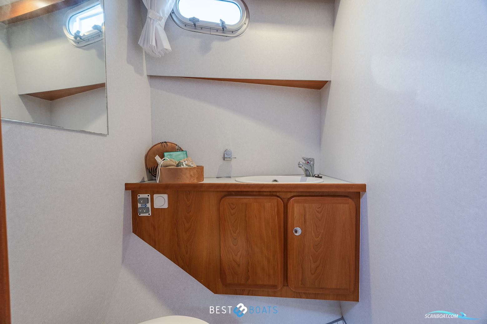 Linssen Grand Sturdy 380 AC