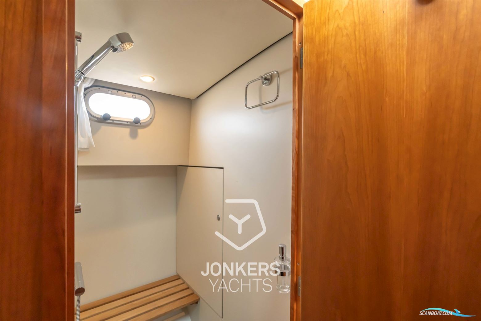 Linssen Grand Sturdy 40.0 AC