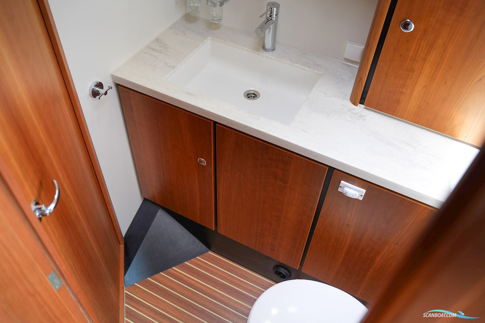 Linssen Grand Sturdy 40.0 sedan