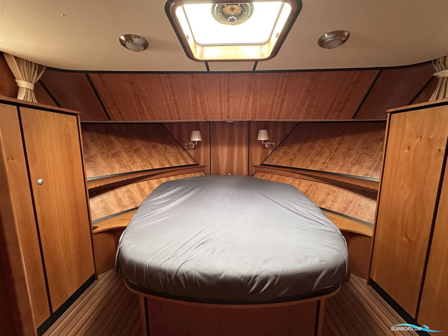 Linssen Grand Sturdy 40.9 AC